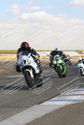 media/Nov-03-2024-TrackDaz (Sun) [[44580f4982]]/B Group/1220pm (Wheelie Bump)/